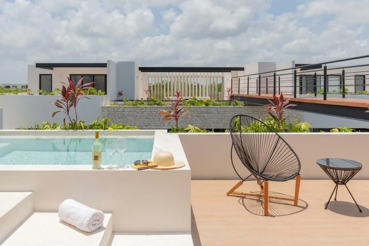 Beautifully Minimalistic Studio Wrapped In Nature By Stella Rentals Tulum 0*,